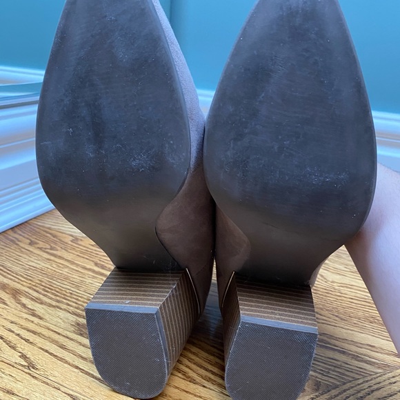 Bootie heels light beige suede - Picture 3 of 4